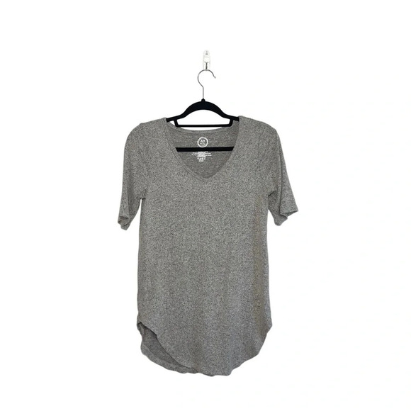 Maurices 24/7 Cozy Beige V-neck Short Sleeve Tunic Tee Xsmall Women’s - Picture 1 of 9